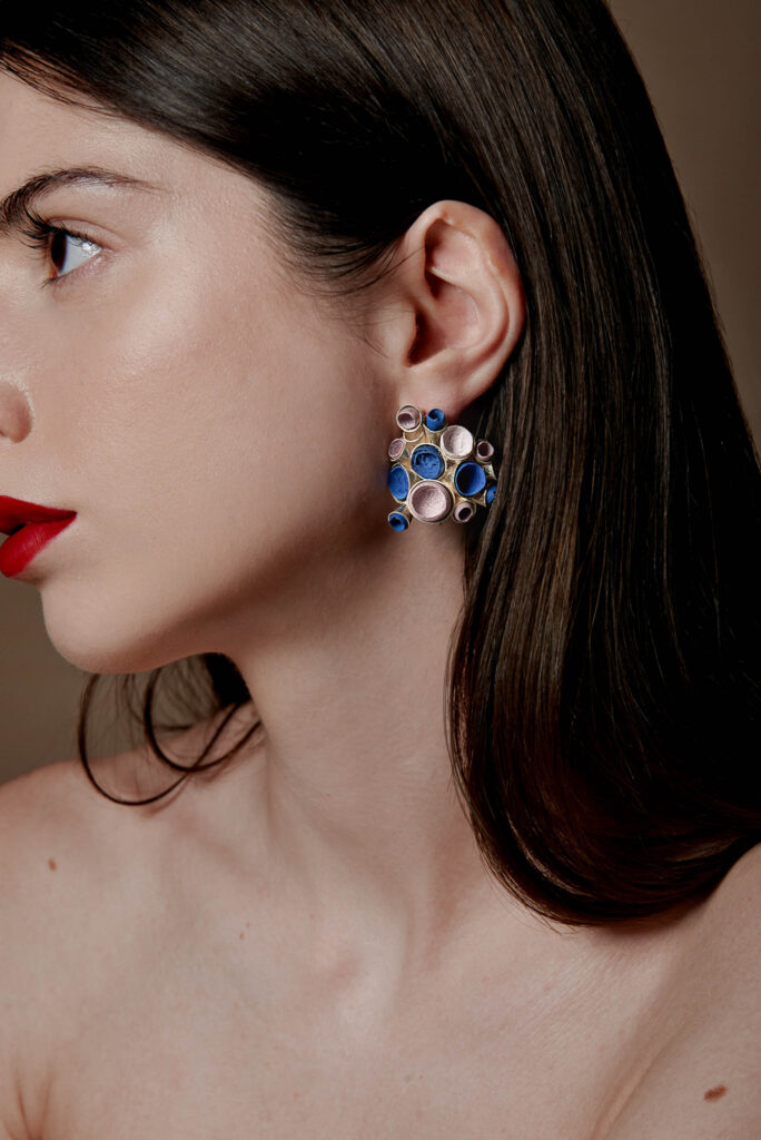 shooting-fotografico-modella-gioielli-artistici